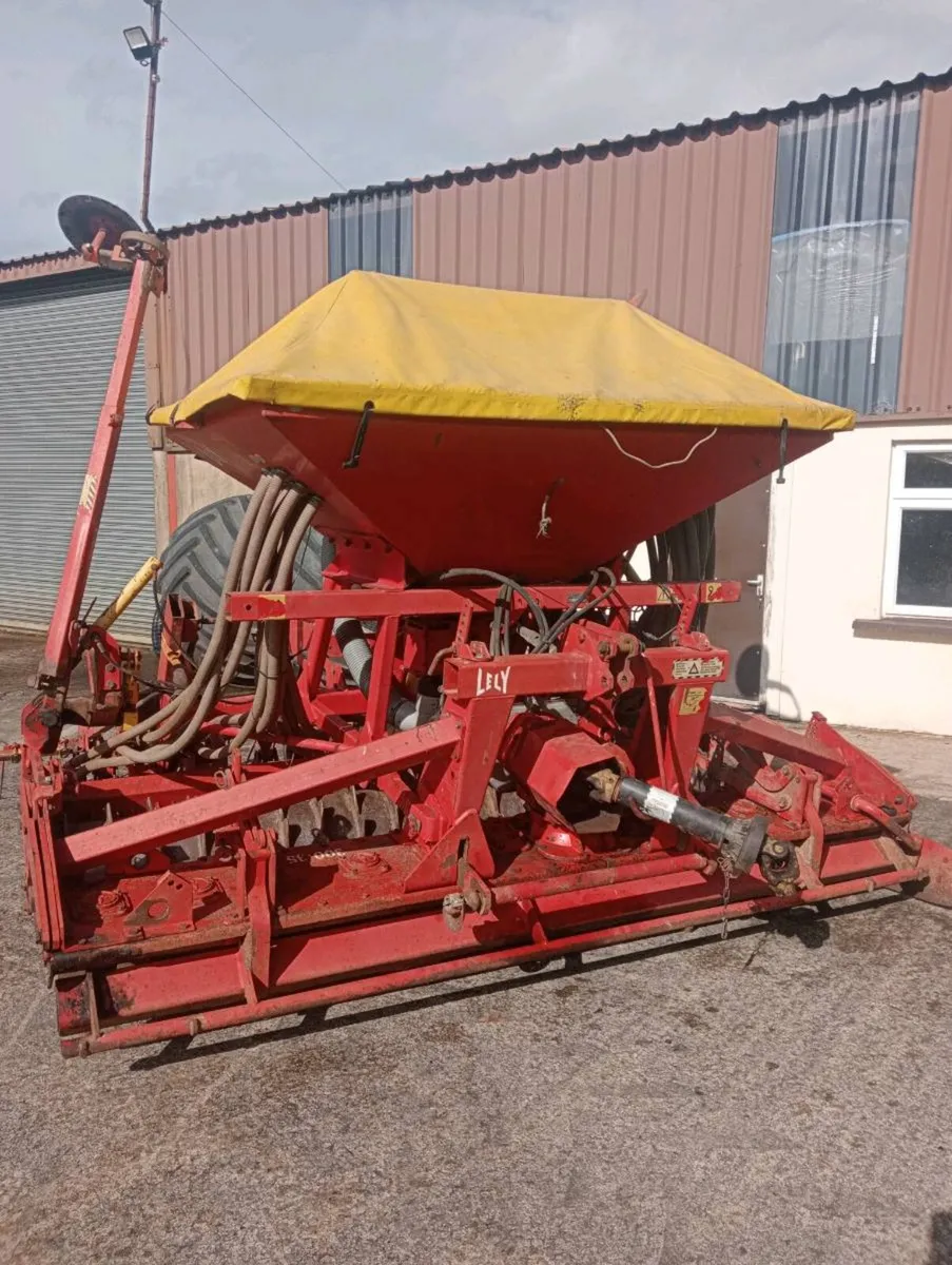 Lely power harrow drill. - Image 2