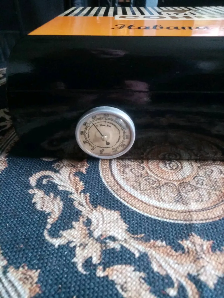 Vintage Cohiba Humidor - Image 3