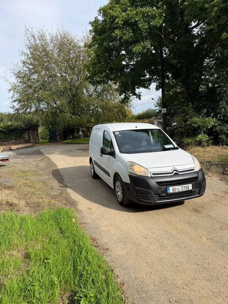 Citroen Berlingo 3 Seater van Tax and Doe - Image 2