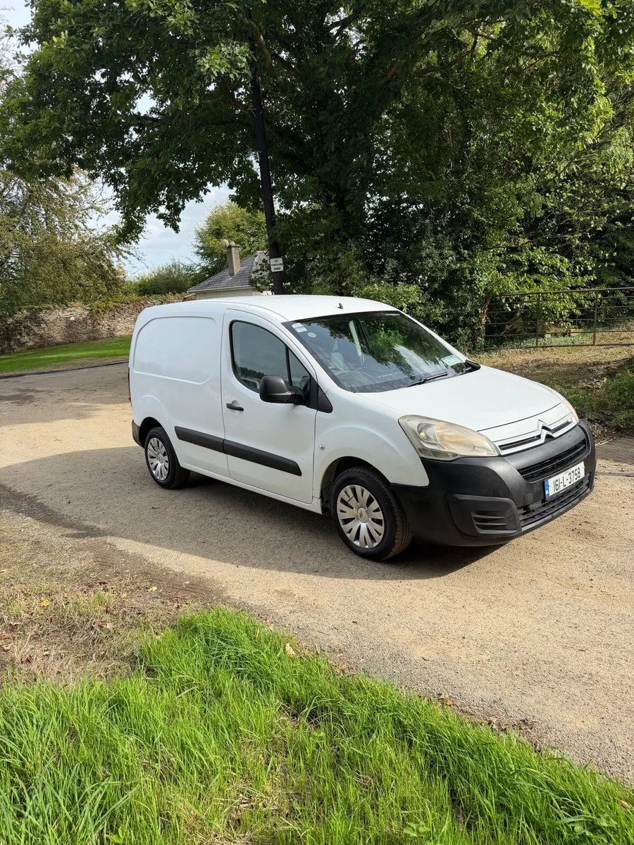 Citroen Berlingo 3 Seater van Tax and Doe - Image 1