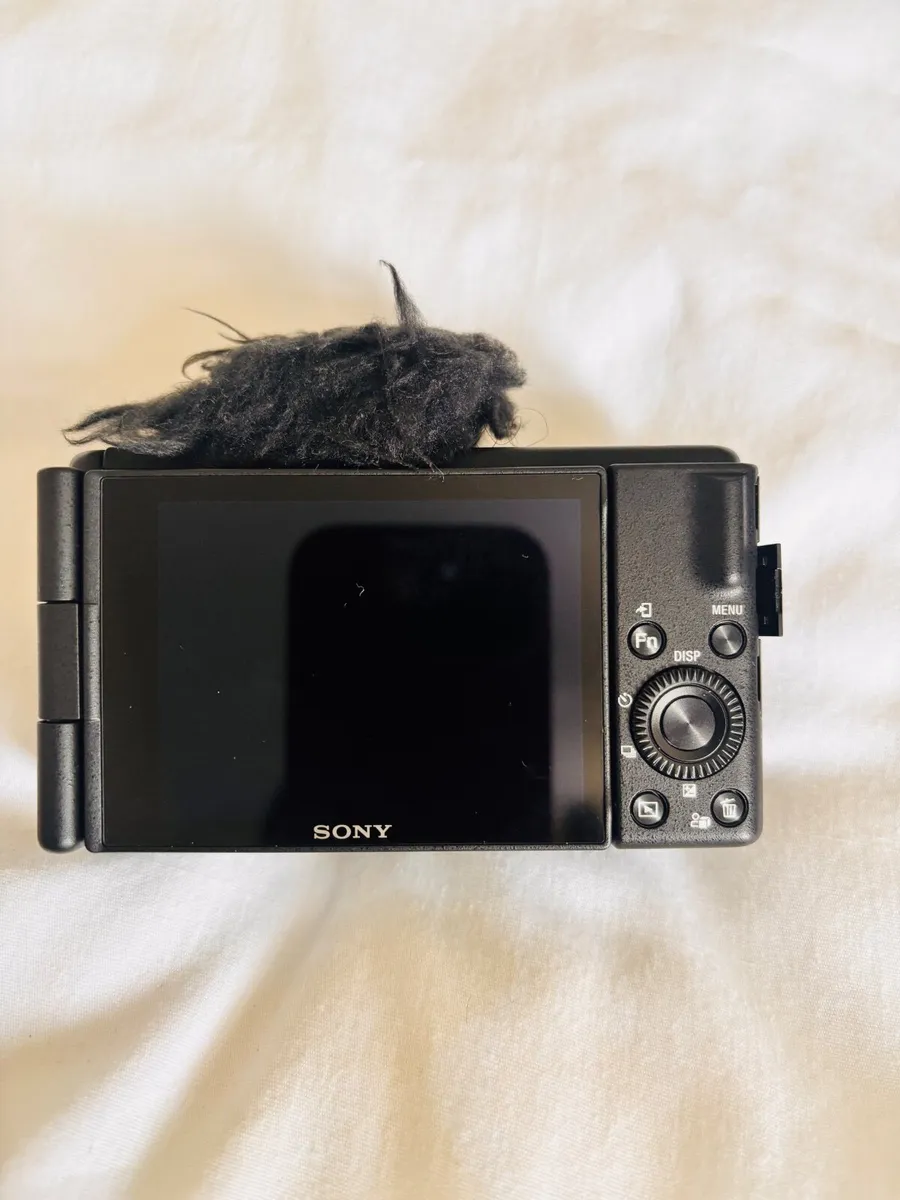 Sony ZV1 For Sale - Image 3