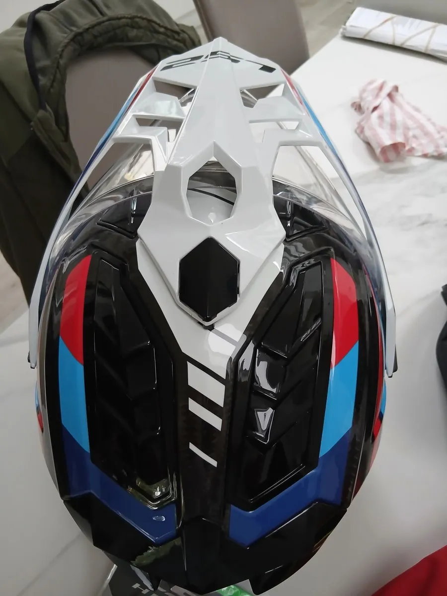 Motorbike Helmet - Image 2