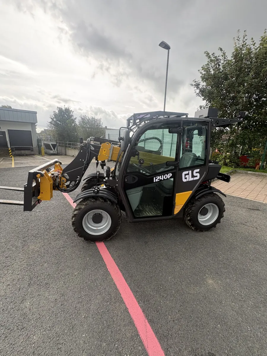 New GLS  Telehandler - Image 1