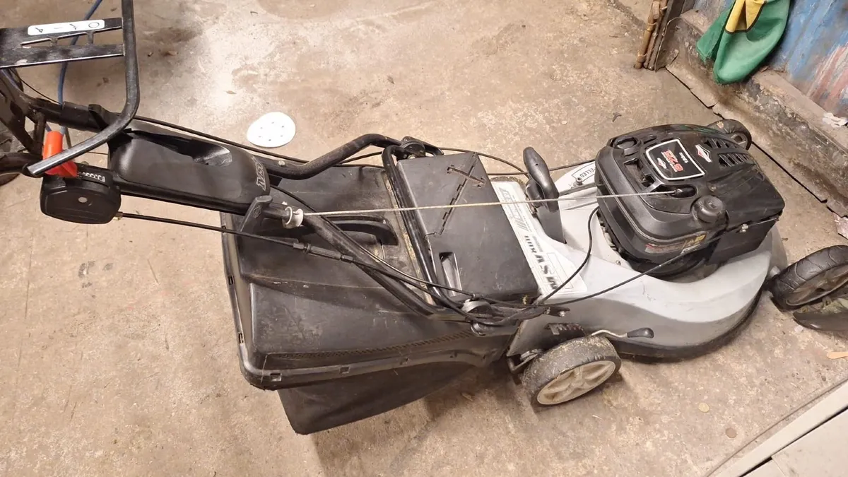 Lawnmower