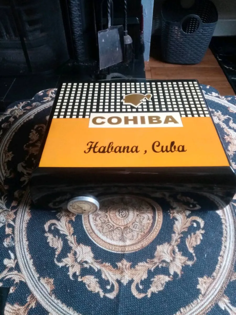 Vintage Cohiba Humidor - Image 1