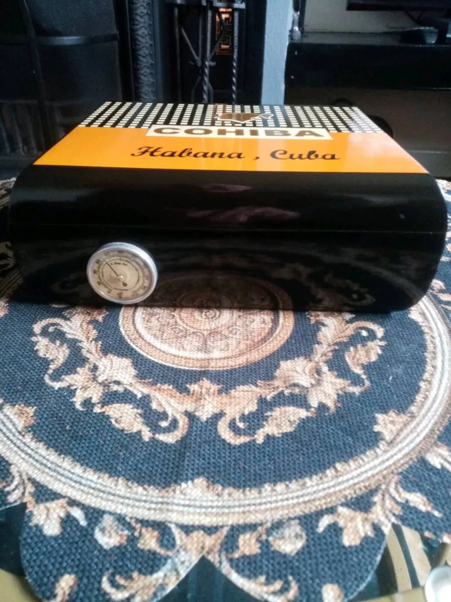 Vintage Cohiba Humidor - Image 2