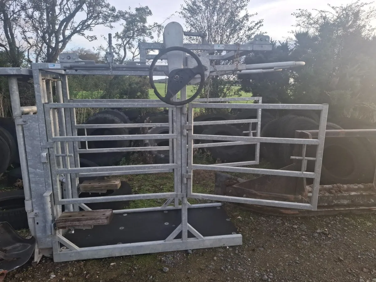Hoof Pairing Crate - Image 1