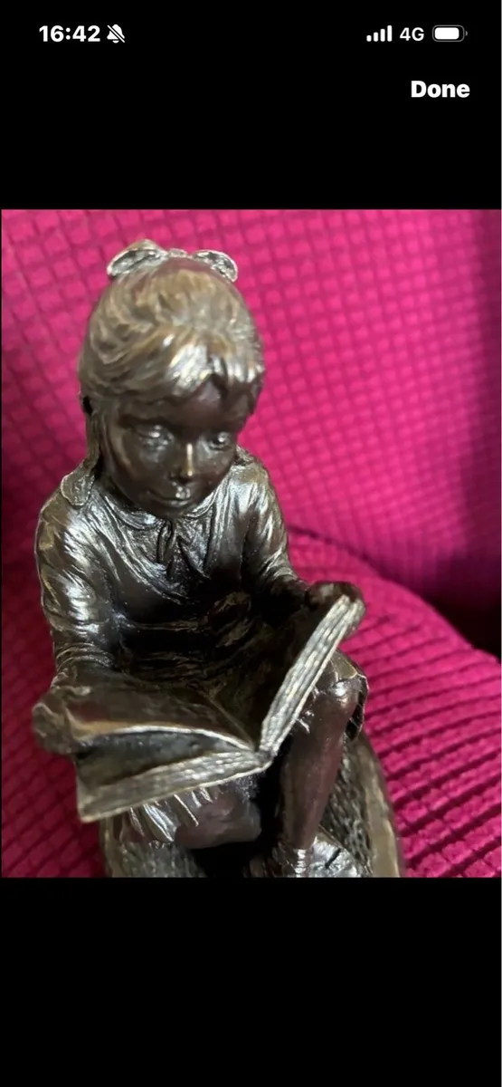 Bronze Girl Reading - Image 3