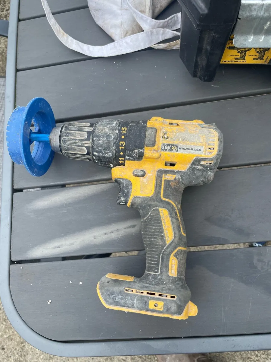 Dewalt bundle - Image 2