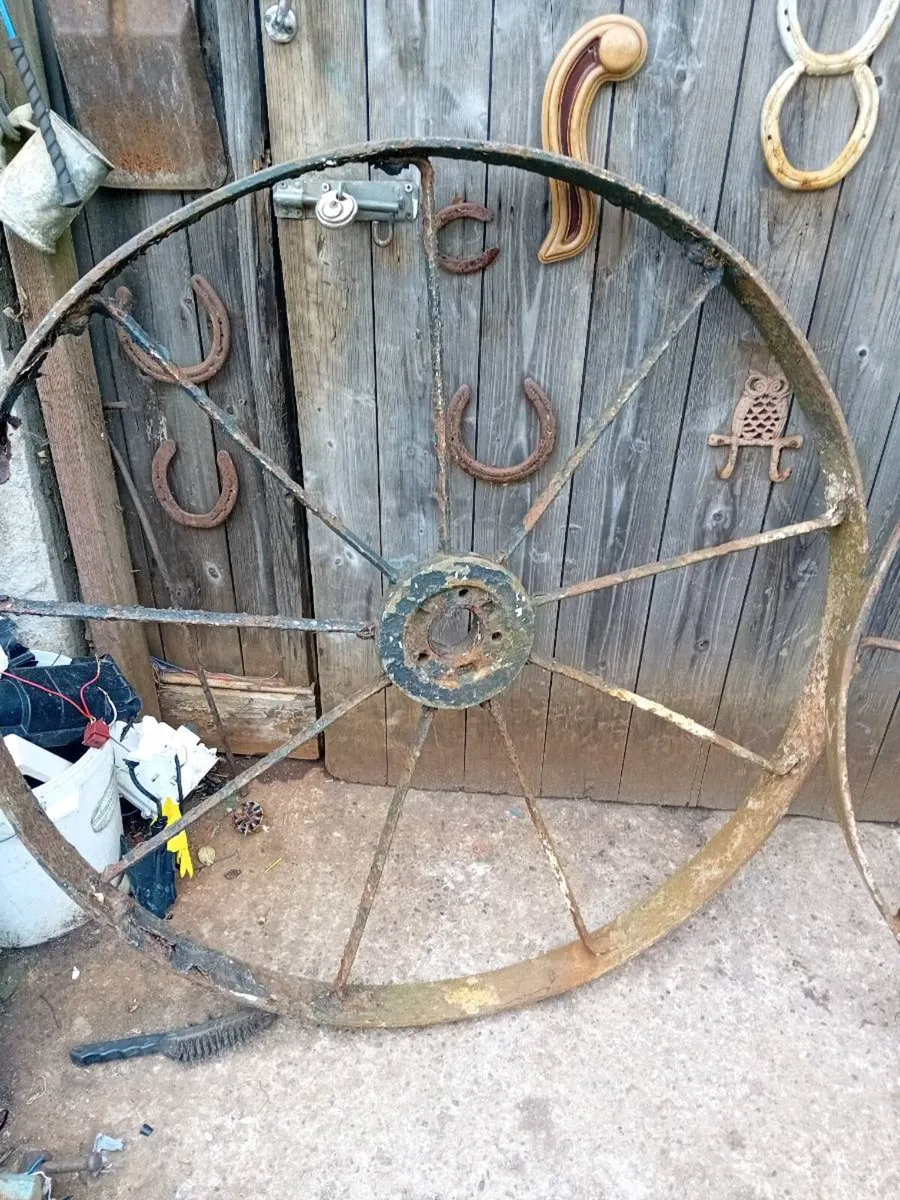 Cast Iron wheels - Image 1