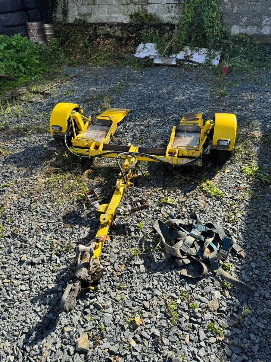 AA TOW DOLLY - Image 3