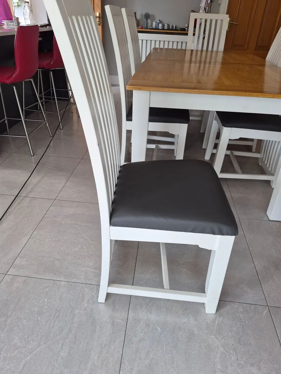 Dining Table and 6 Chairs - Image 3