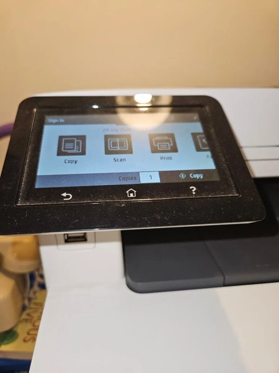 HP colour laserjet printer - Image 2