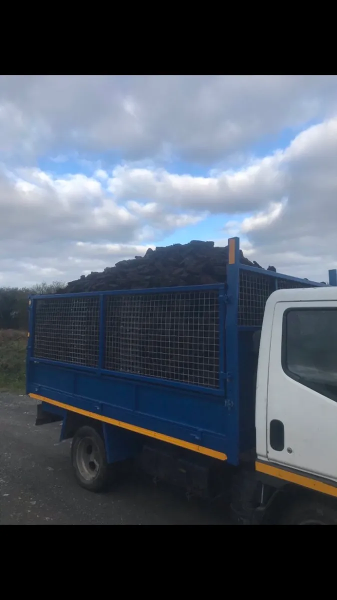 Turf trailer - Image 1