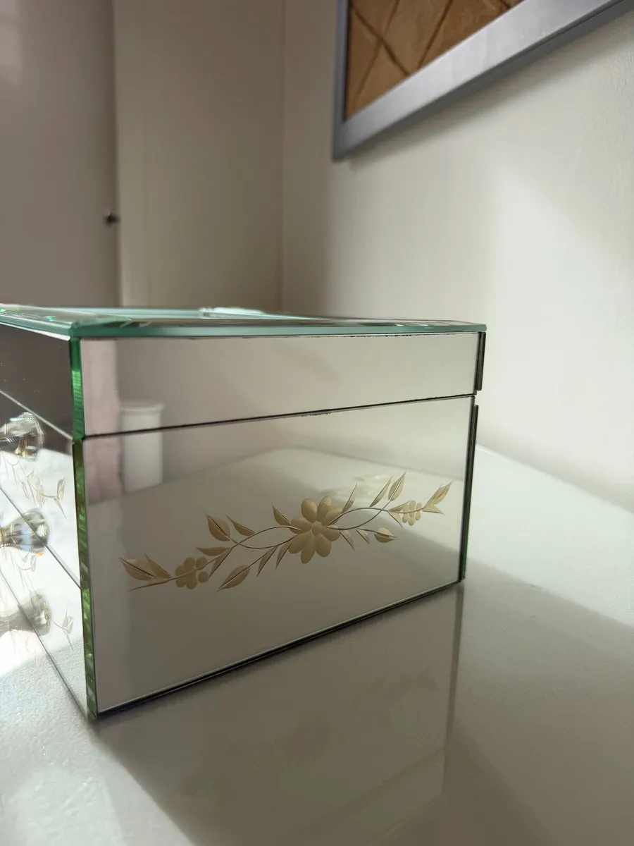 Mirror Jewellery box - Image 4