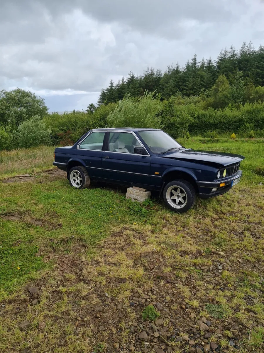 1985 BMW E30 323i - Image 3