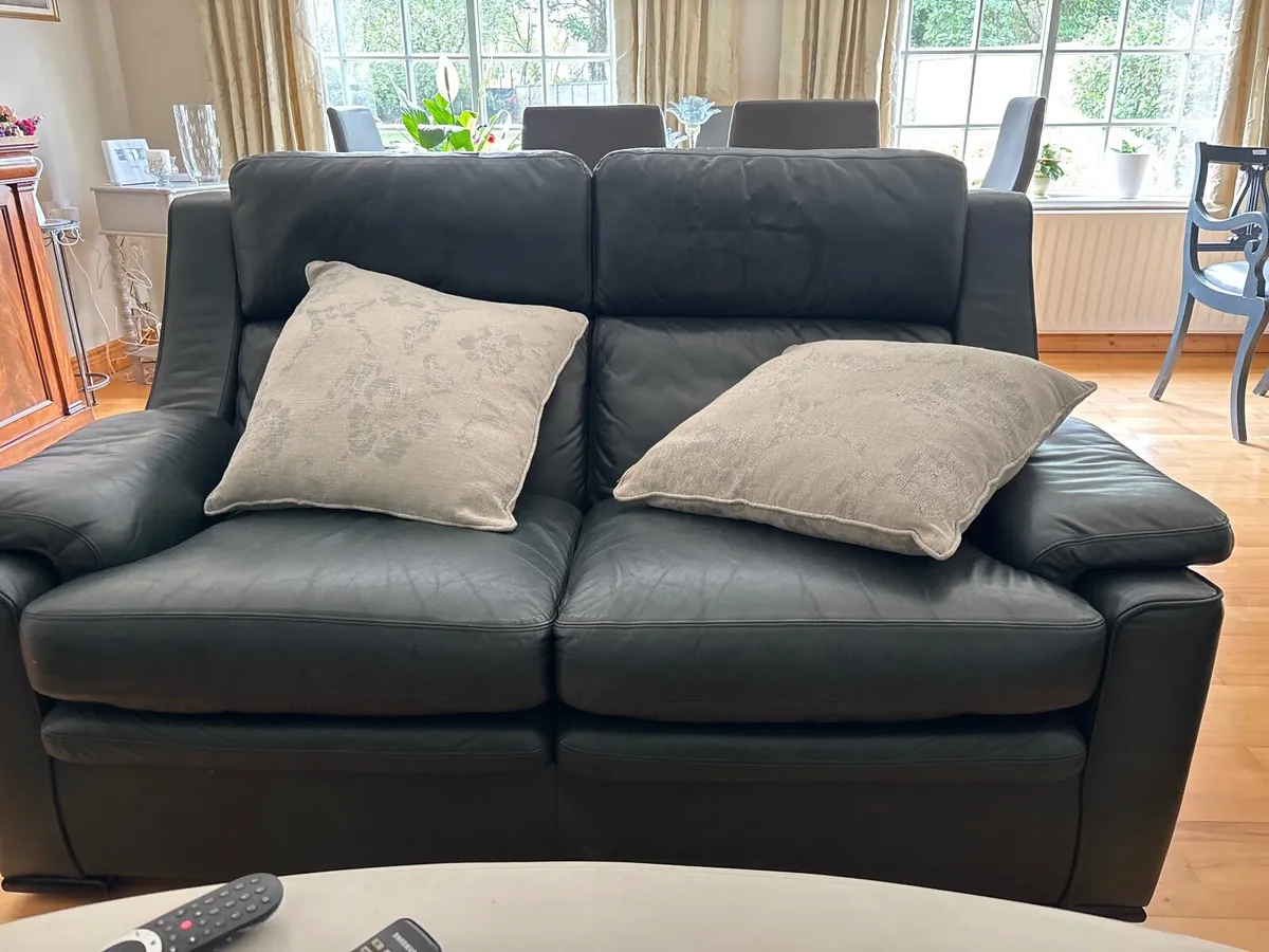 Dark green leather sofa and chairs - Image 1
