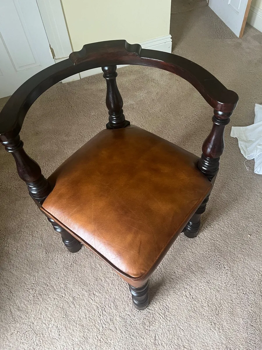 Antique chair - Image 2