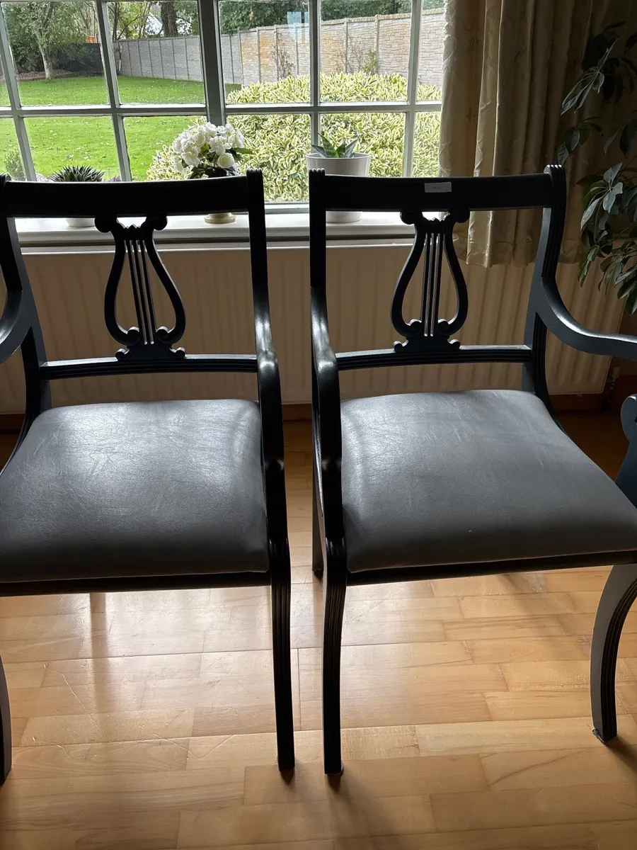 Dining room chairs - Image 1