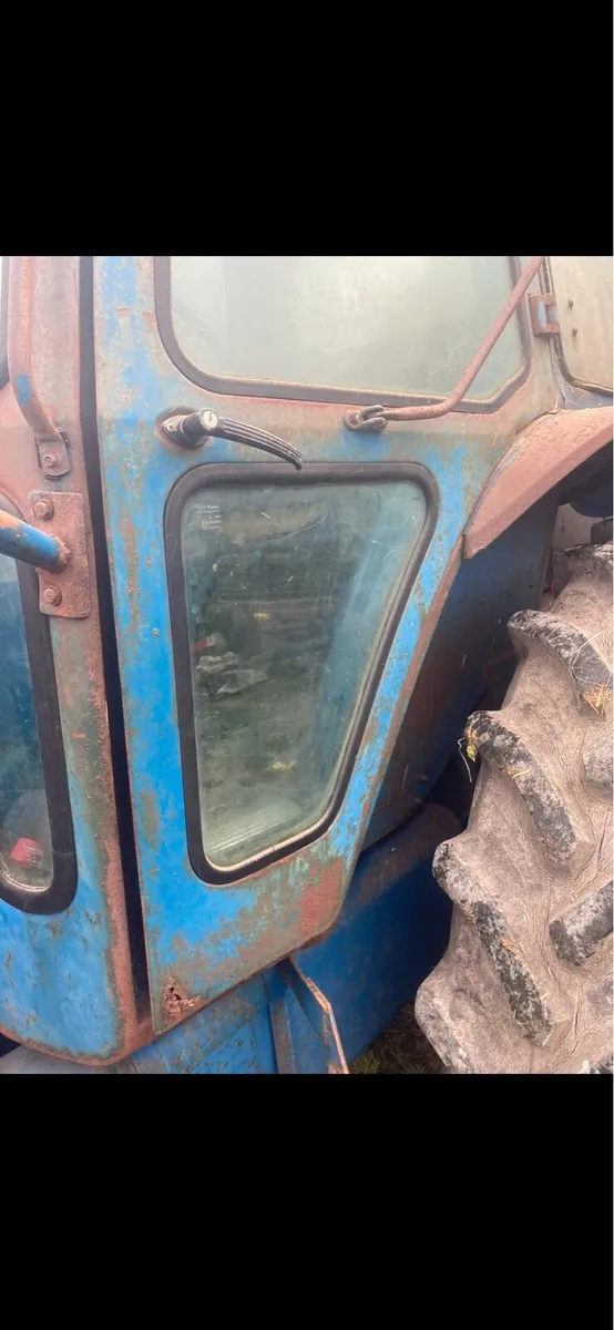 Ford TW 15 1985 - Image 4