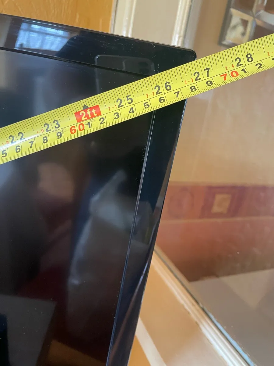 26 inch LG TV - Image 2