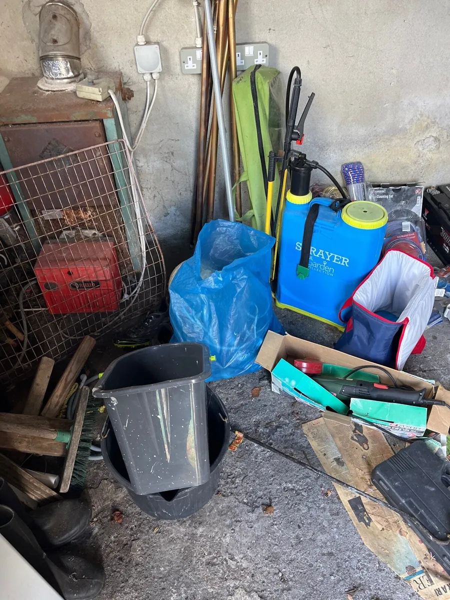 Garage contents - Image 3