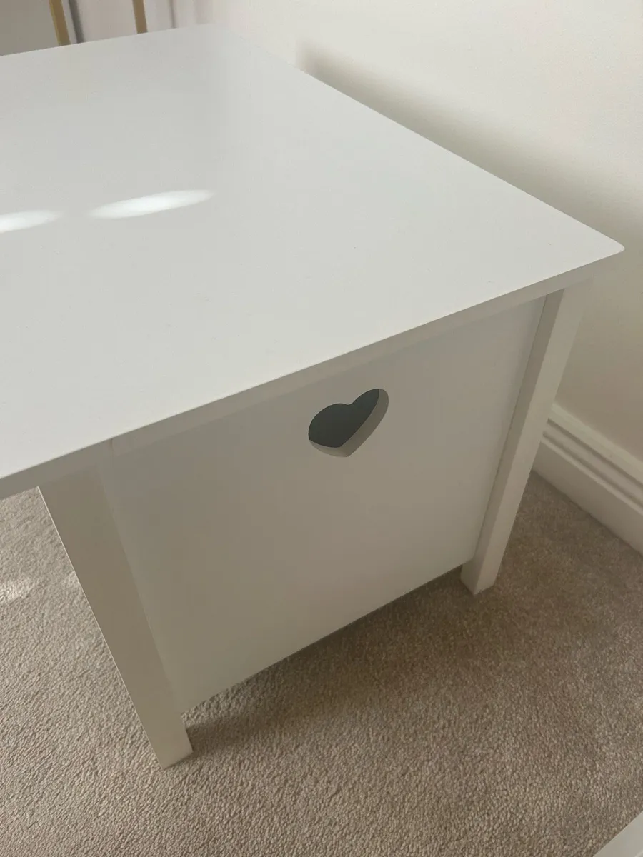 Toy box - Image 3