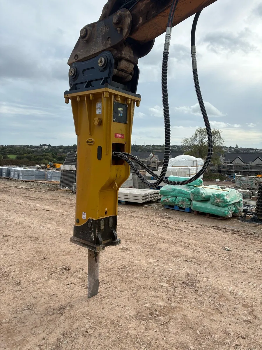 20T rock breaker - Image 1