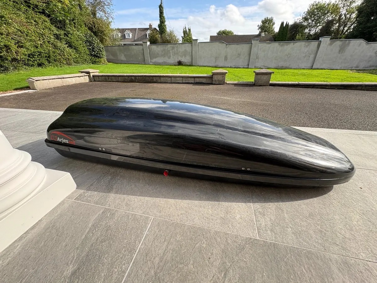 Car Roof Box