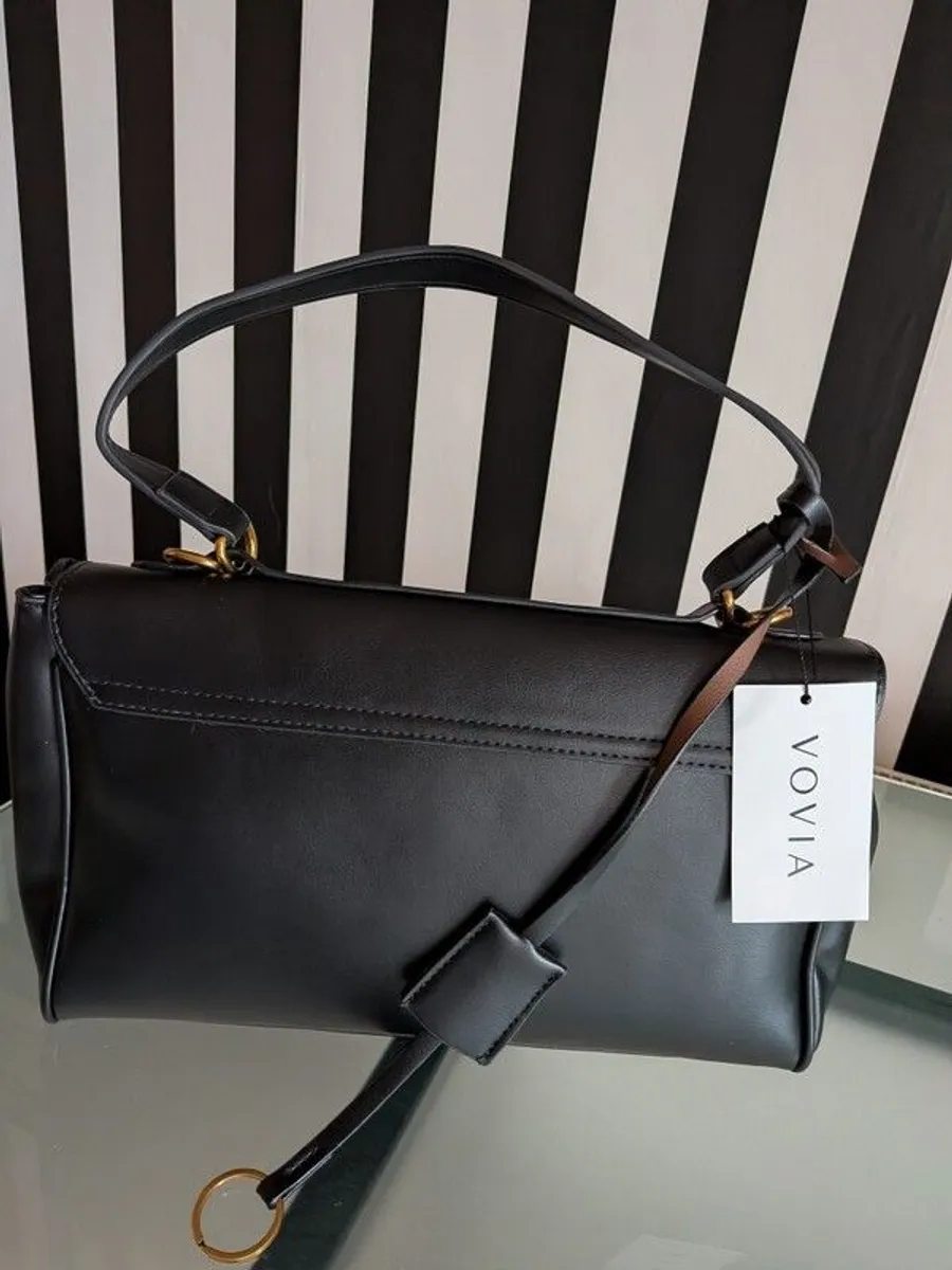 Vovia vegan leather bag - Image 2