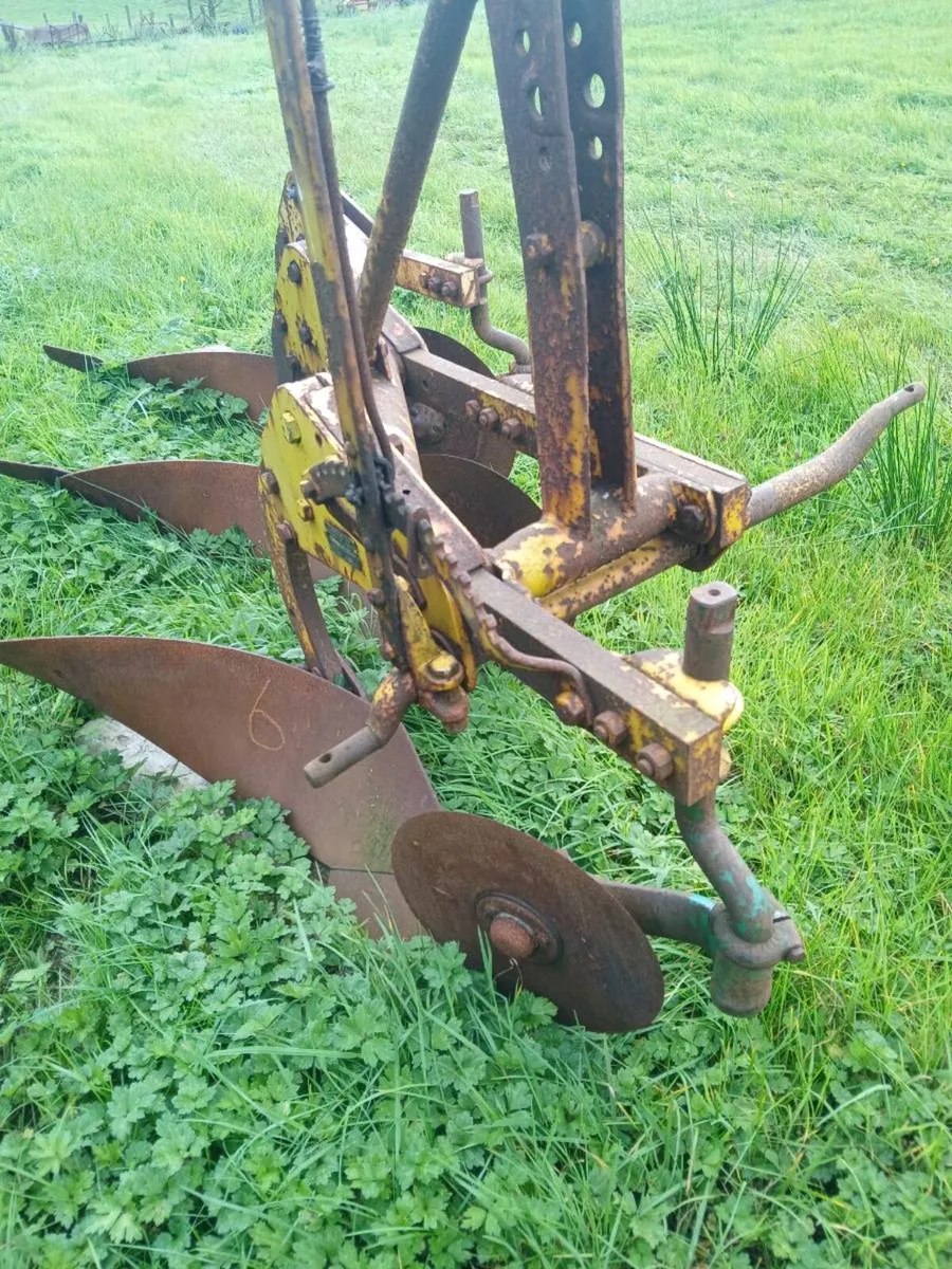 Ferguson plough - Image 2