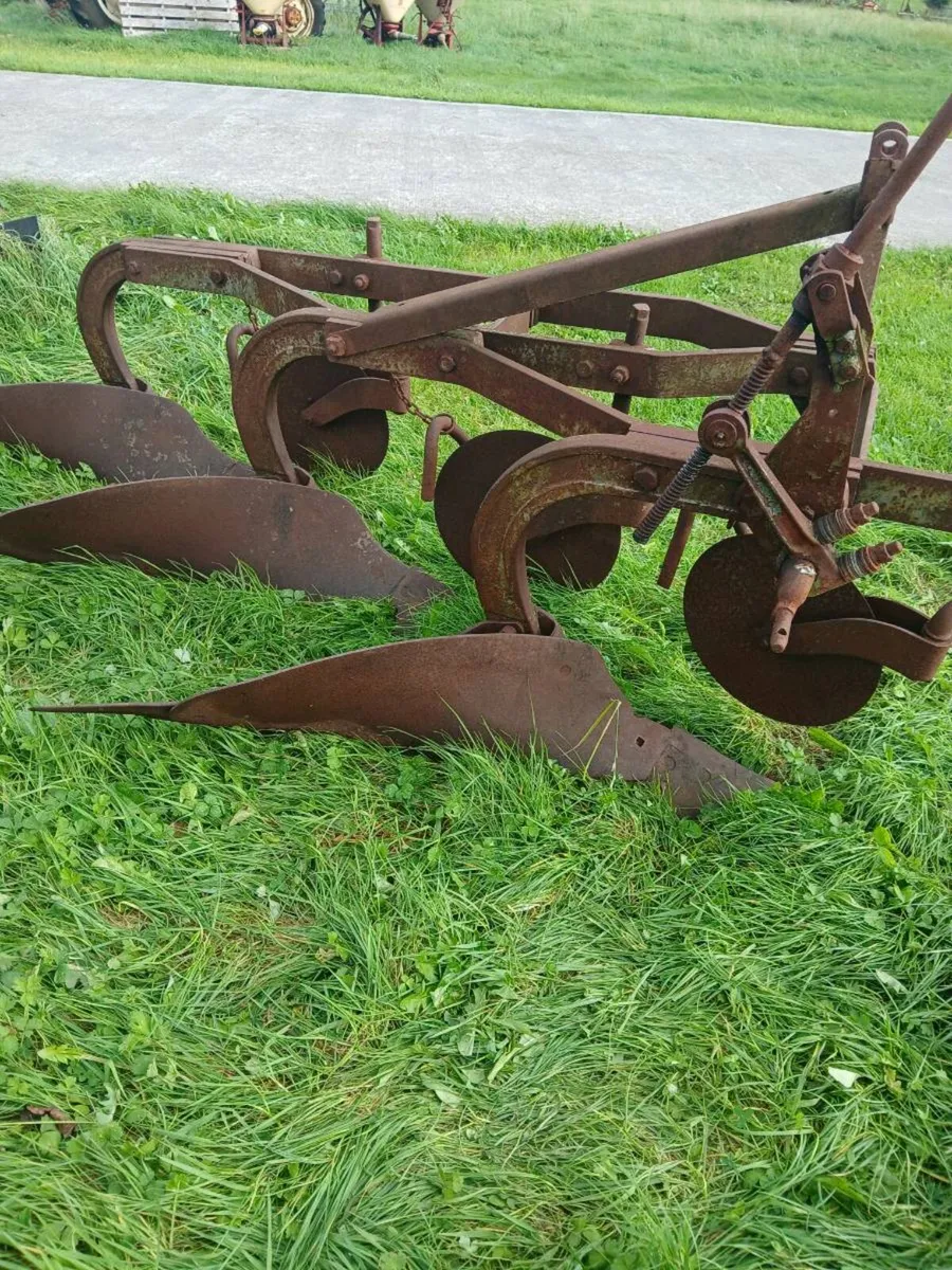 Ferguson plough - Image 1