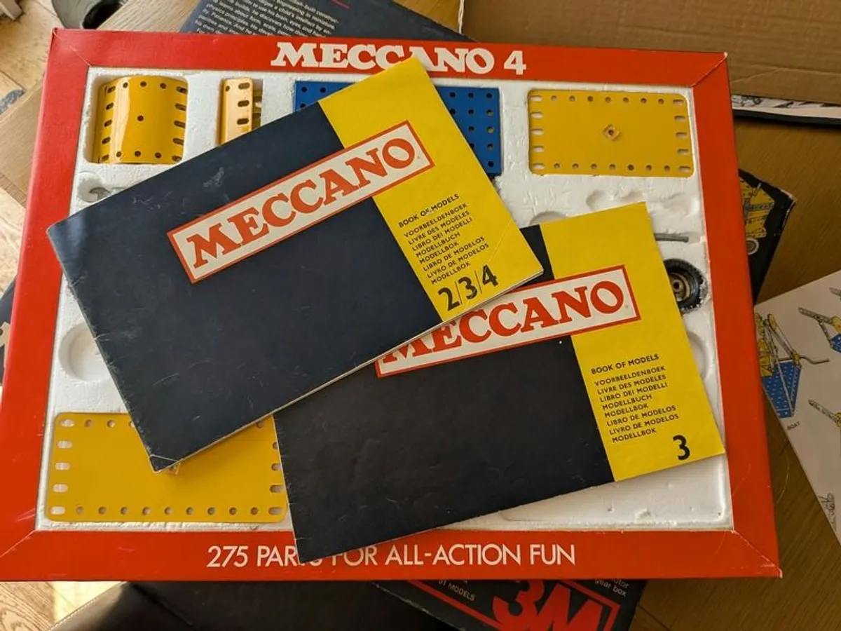 Meccano sets and parts - Image 3