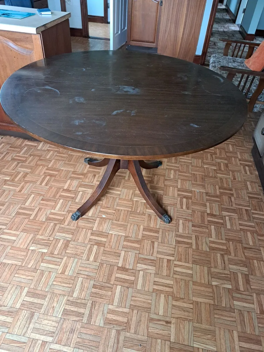 Expandable mahogany table - Image 2
