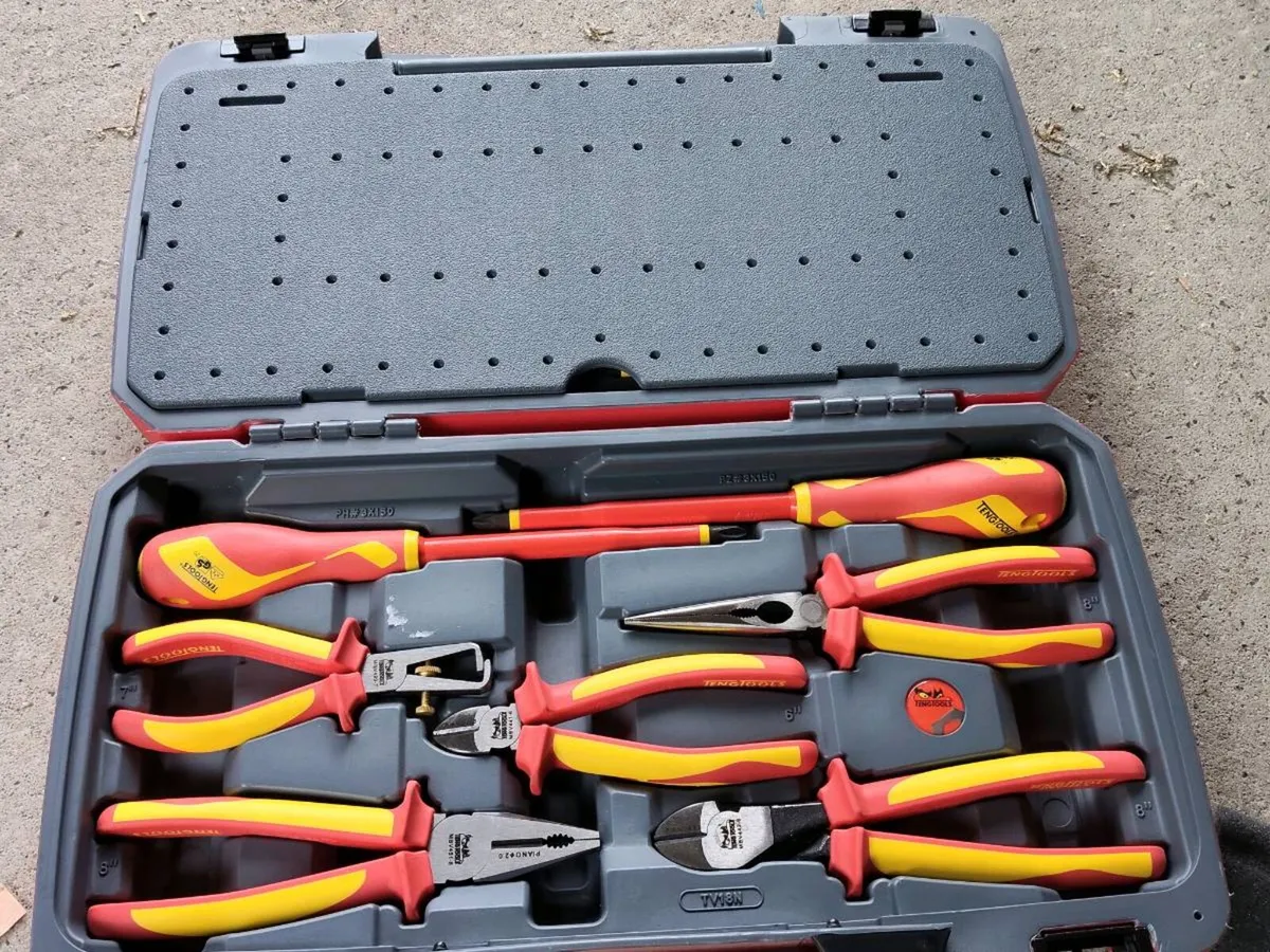 Electric tool set - Image 2