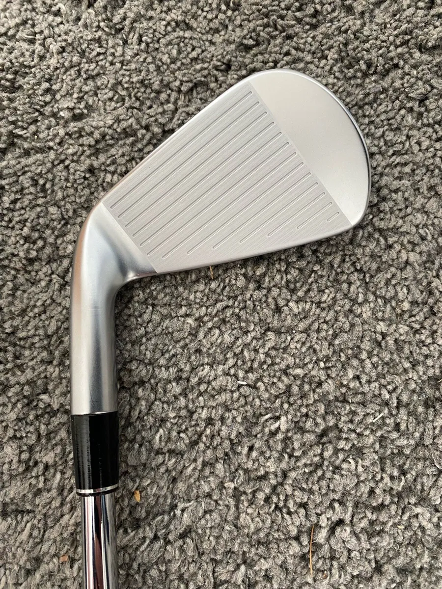 As New Srixon ZXi5 4 iron DG Ti S400 - Image 3