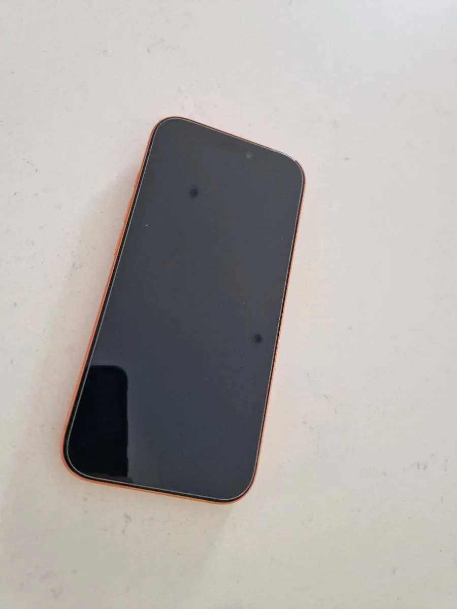 iPhone 17 Pro - like-new condition - Image 4