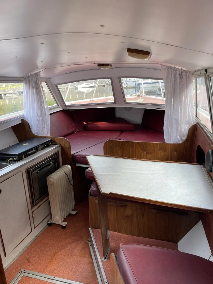 Boat - Image 4