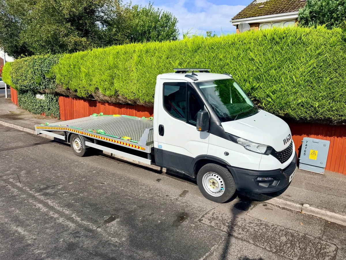 2021 Iveco Daily Revery Truck - Image 1