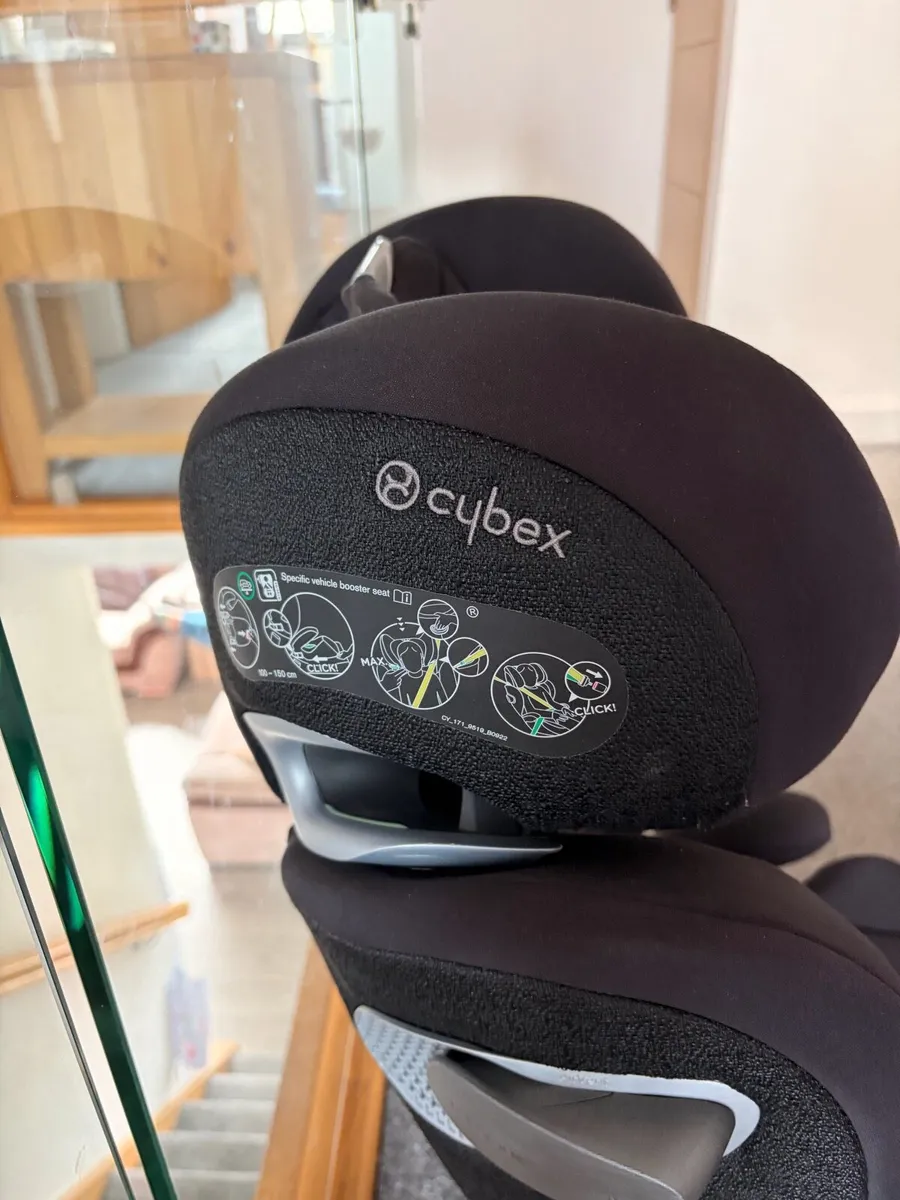 CYBEX Solution Z i Fix High Back Booster Seat - Image 4