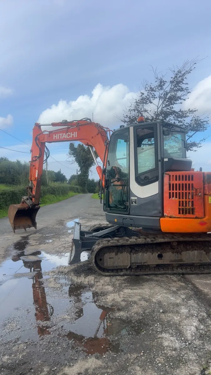 Hitachi 85 - Image 2