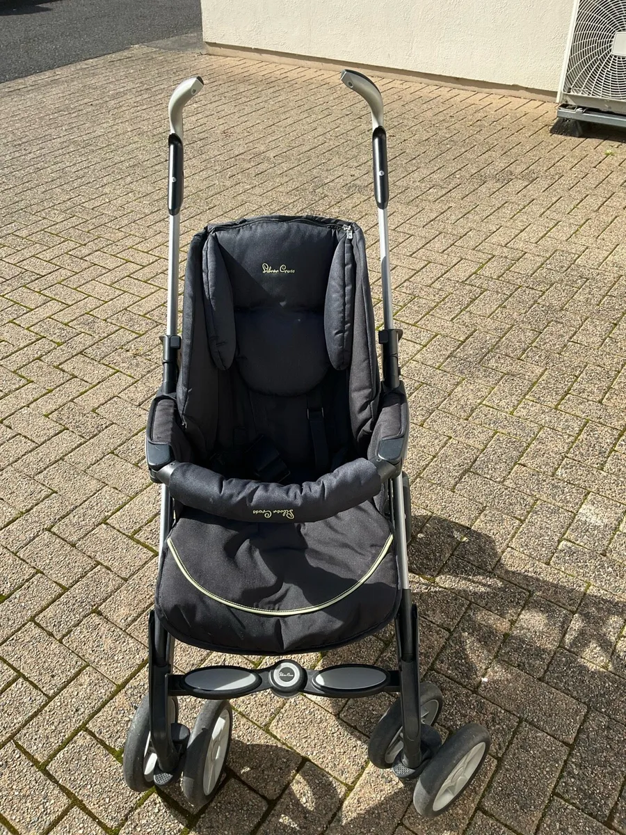 Baby buggy - Image 1