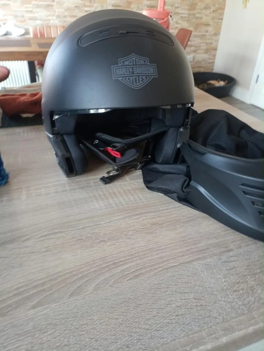 Motorcycle accessories - Image 2