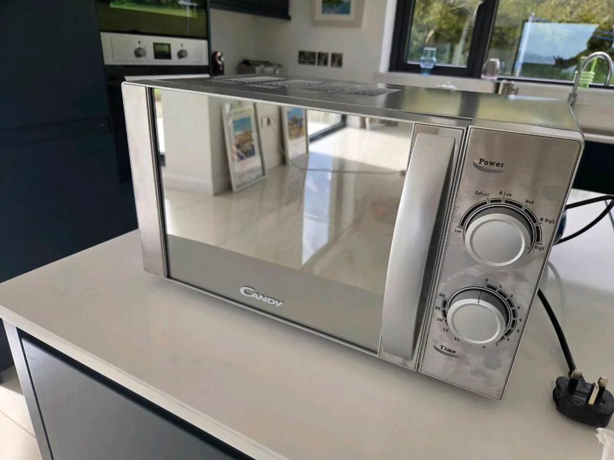 Microwave Oven - Image 1