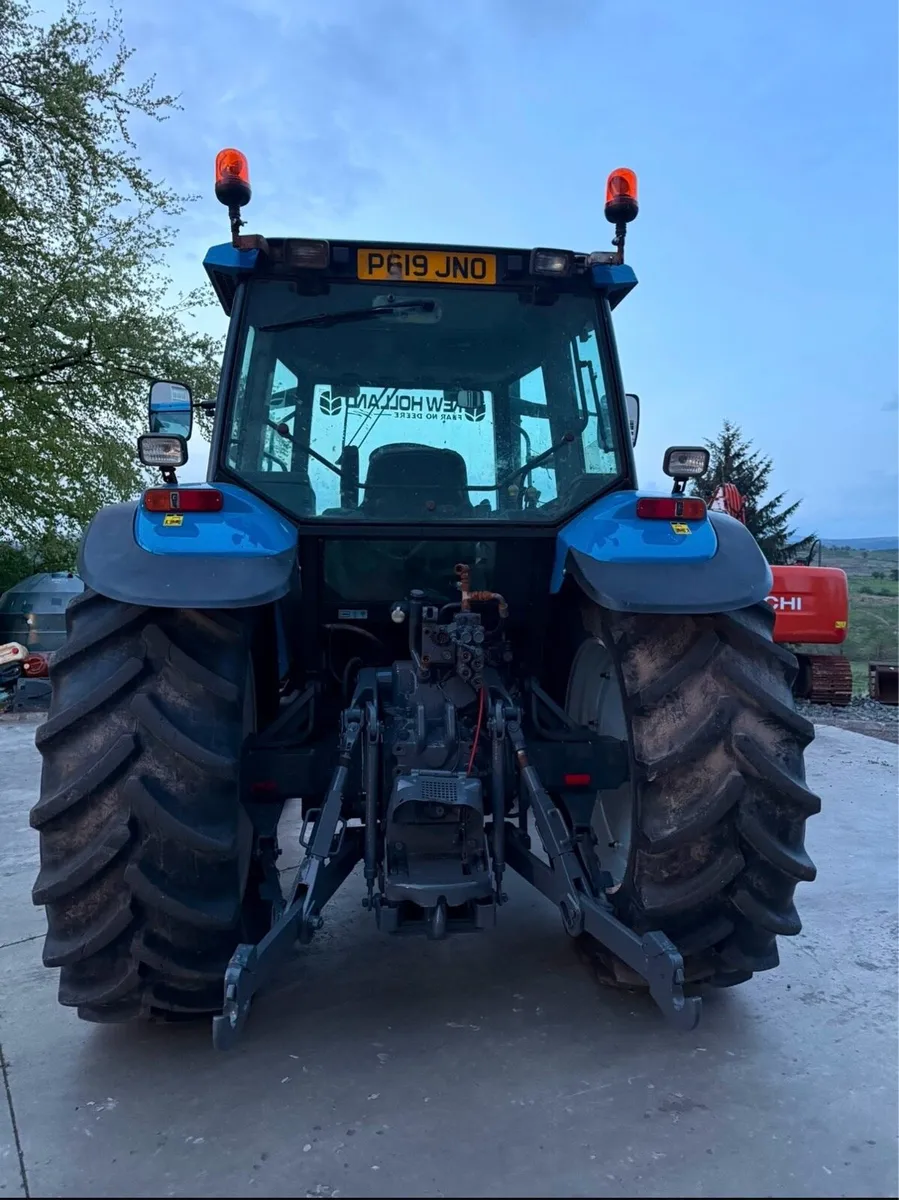 1997 New Holland 8360 RC 40K - Image 4