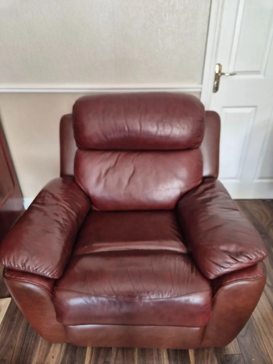 3 piece suite of furniture - Image 3