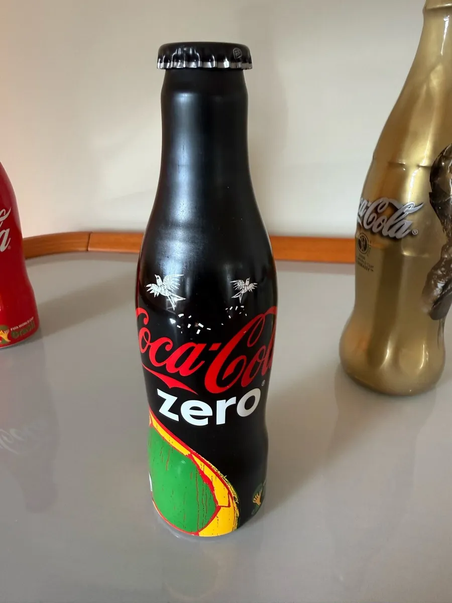 Unopened Coca Cola World Cup limited edition - Image 4