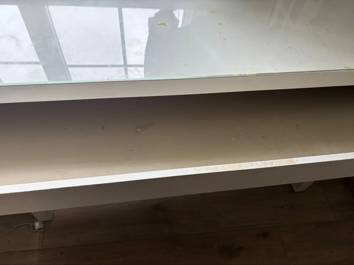 Makeup Tables - Image 2