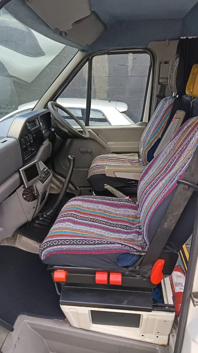 VW LT46 2.5 TDI CAMPER - under 3500kg - Image 3