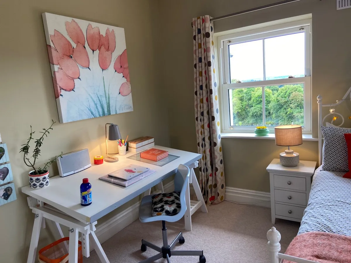 Study/Drawing desk - Image 2